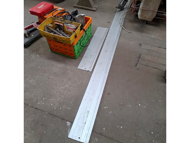 Diverse gereedschappen - afbeelding 2 van  10