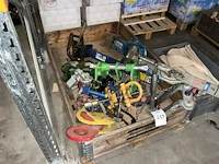 Diverse gereedschappen - afbeelding 2 van  4