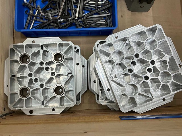 Diverse gereedschappen - afbeelding 3 van  7