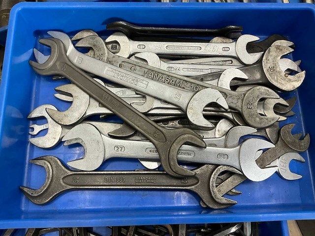 Diverse gereedschappen - afbeelding 5 van  7