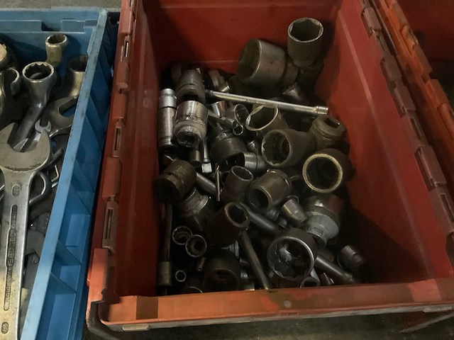 Diverse gereedschappen - afbeelding 3 van  9