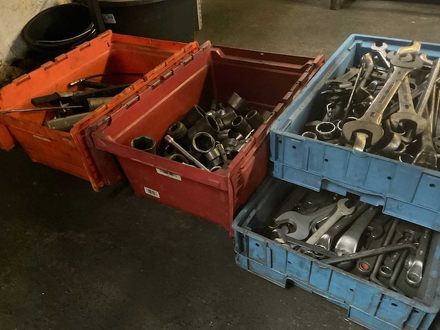 Diverse gereedschappen - afbeelding 9 van  9