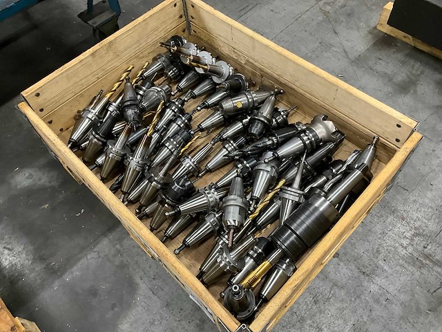 Diverse gereedschapshouders (55x) - afbeelding 1 van  5