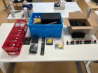 Diverse gereedschapswanden en magazijnbakken - afbeelding 1 van  6