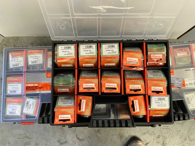 Diverse gevulde koffers - gereedschapskoffers (9x) - afbeelding 4 van  6