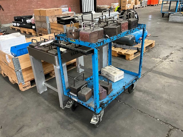 Diverse gewichten (48x) - afbeelding 1 van  7