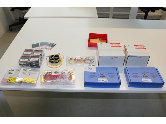 Diverse glasvezel/ fiber optic componenten thor labs wo rx10af, mtdevhl1 en gc20. - afbeelding 1 van  10