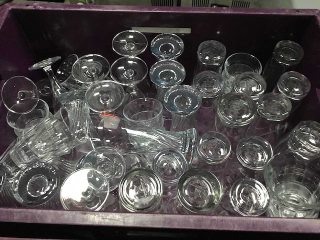 Diverse glaswerk - afbeelding 3 van  5