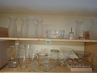Diverse glaswerk - afbeelding 1 van  3