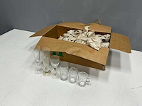 Diverse glazen (40x) - afbeelding 1 van  6