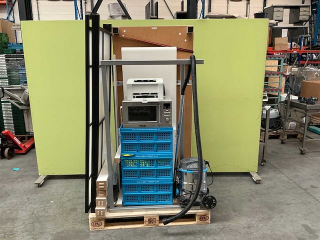 Diverse goederen - afbeelding 1 van  18