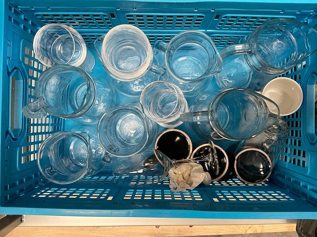 Diverse goederen - afbeelding 11 van  18