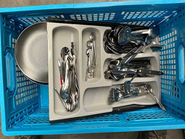 Diverse goederen - afbeelding 13 van  18