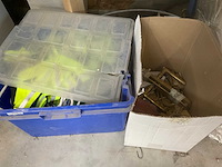 Diverse goederen - afbeelding 4 van  40