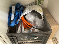 Diverse goederen - afbeelding 25 van  40