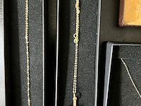 Diverse gouden en zilveren sierraden nieuw en gebruikt. - afbeelding 2 van  18