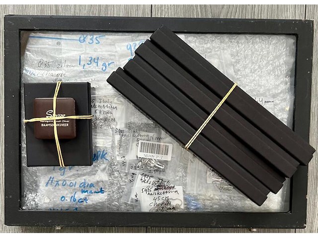 Diverse gouden en zilveren sierraden nieuw en gebruikt. - afbeelding 5 van  18