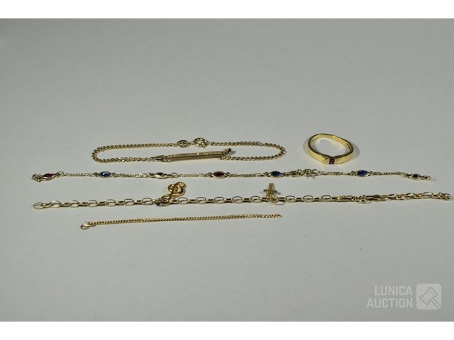 Diverse gouden sieraden - afbeelding 8 van  8