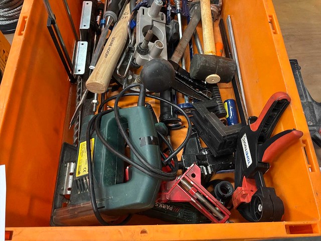 Diverse hand en elektrisch gereedschap - afbeelding 4 van  4
