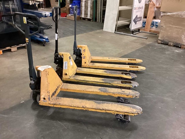 Diverse hand hydraulische palletwagen (3x) - afbeelding 1 van  5