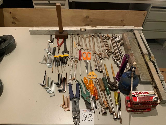 Diverse handgereedschap - afbeelding 3 van  3