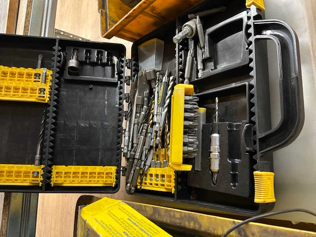 Diverse handgereedschap - afbeelding 2 van  5