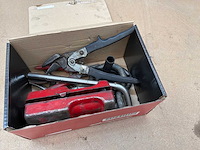 Diverse handgereedschap - afbeelding 1 van  2