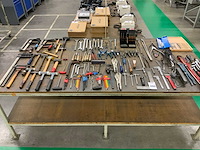 Diverse handgereedschap - afbeelding 1 van  8