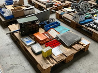 Diverse handgereedschappen - afbeelding 2 van  5