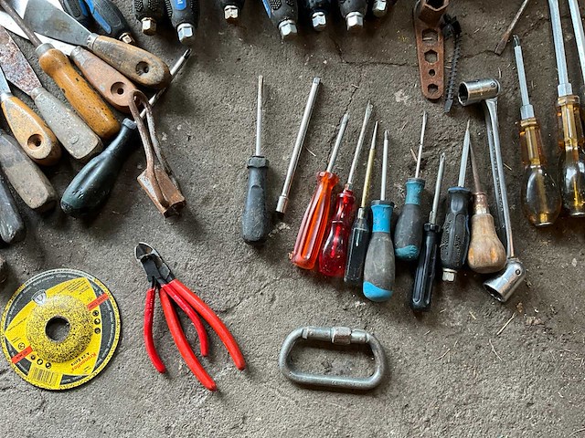 Diverse handgereedschappen - afbeelding 5 van  6