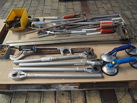Diverse handgereedschappen - afbeelding 3 van  7
