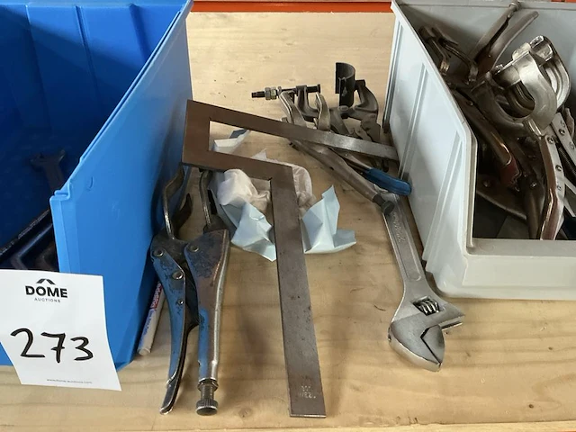 Diverse handgereedschappen - afbeelding 3 van  8