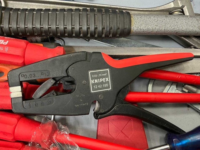 Diverse handgereedschappen - afbeelding 5 van  8