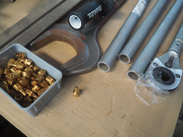 Diverse handgereedschappen - afbeelding 4 van  4