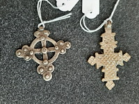 Diverse hangers koptische kruisjes, ethiopie/eritrea, 1930-1950 - afbeelding 2 van  4