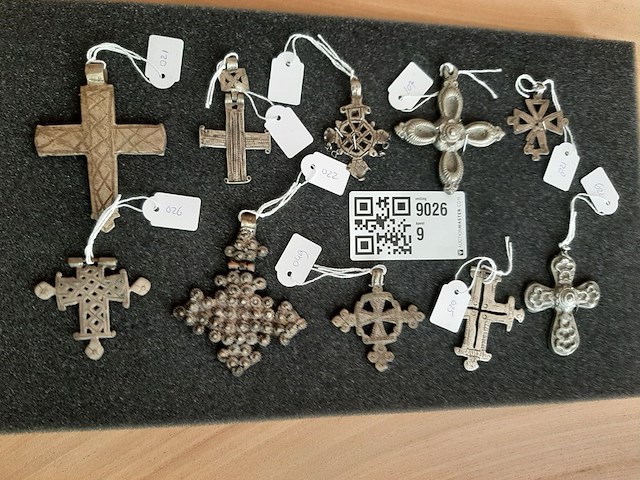 Diverse hangers koptische kruisjes, ethiopie/eritrea, 1930-1950 - afbeelding 1 van  4