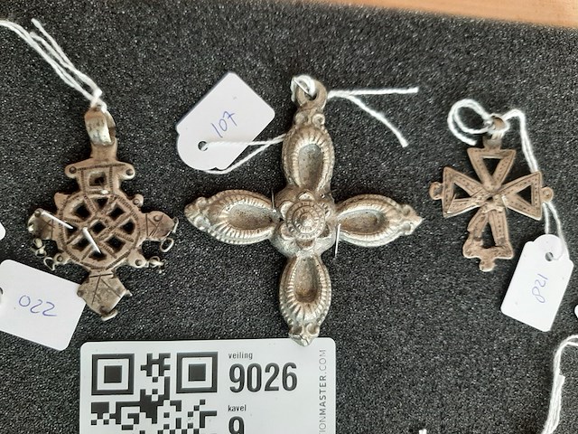 Diverse hangers koptische kruisjes, ethiopie/eritrea, 1930-1950 - afbeelding 3 van  4