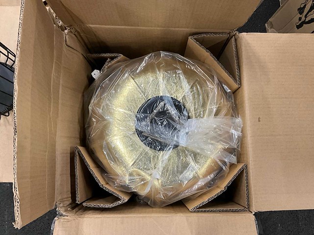 Diverse hanglampen en lichtbronnen - afbeelding 7 van  7