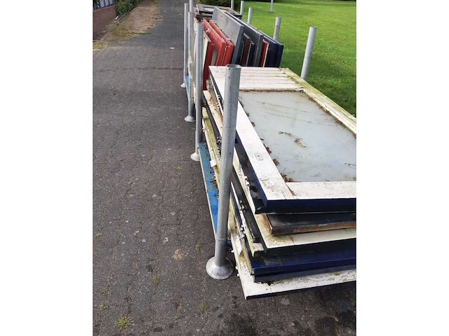 Diverse hardhouten deur (40x) - afbeelding 1 van  1
