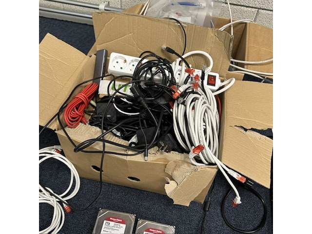 Diverse hardware - afbeelding 6 van  7