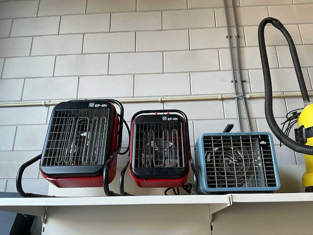 Diverse heaters (3x) - afbeelding 1 van  3