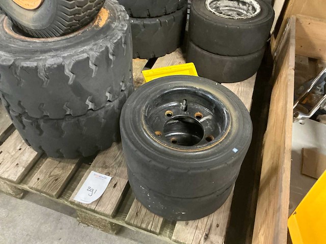 Diverse heftruck band (9x) - afbeelding 4 van  9