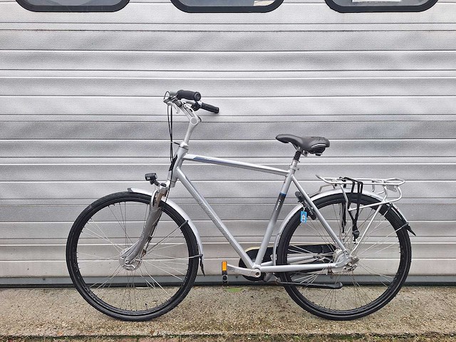 Diverse herenfietsen en damesfiets (5x) - afbeelding 10 van  11