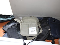 Diverse heuptasjes 10 stuks. - afbeelding 1 van  2