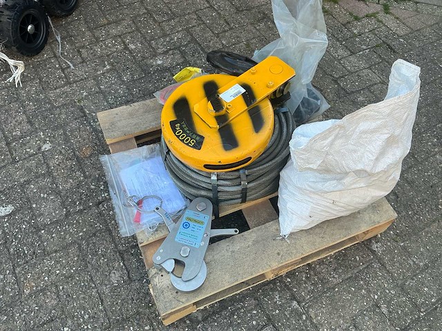 Diverse hijs- en heftechniek (6x) - afbeelding 1 van  18