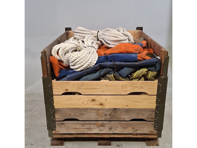 Diverse hijs en spanbanden - afbeelding 1 van  5