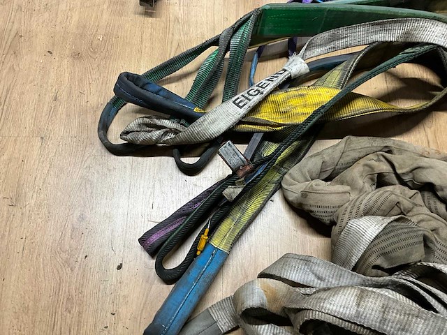 Diverse hijsbanden & hijsblokken - afbeelding 4 van  6