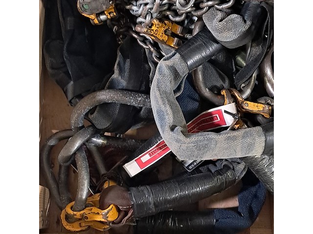 Diverse hijsbanden - afbeelding 4 van  7