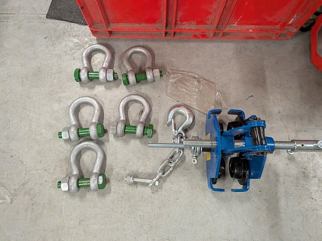 Diverse hijsmateriaal - afbeelding 6 van  9