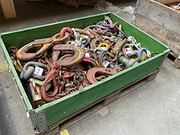 Diverse hijsmiddelen - afbeelding 1 van  7